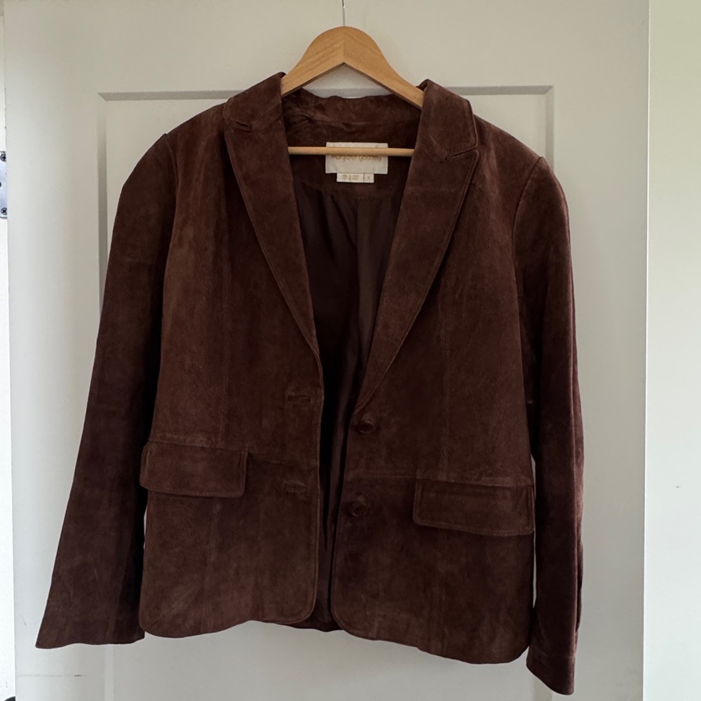 Brown Corduroy Blazer with Tailored Cut